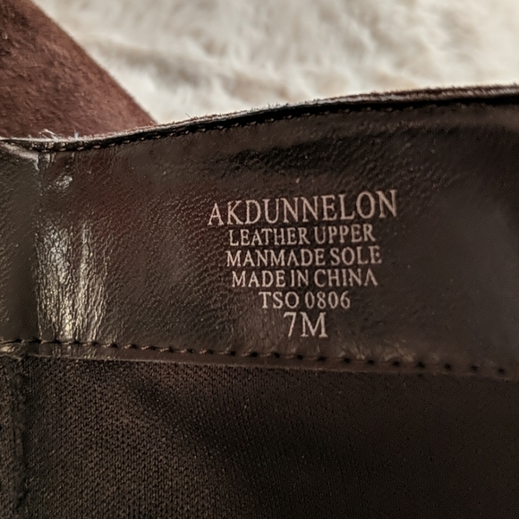 👠 Vintage Anne Klein Suede Boots - Picture 9 of 10